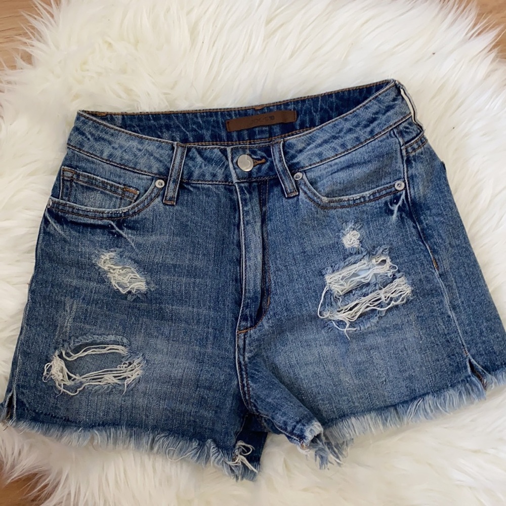 Joe’s Jeans high waist shorts size 26 distressed